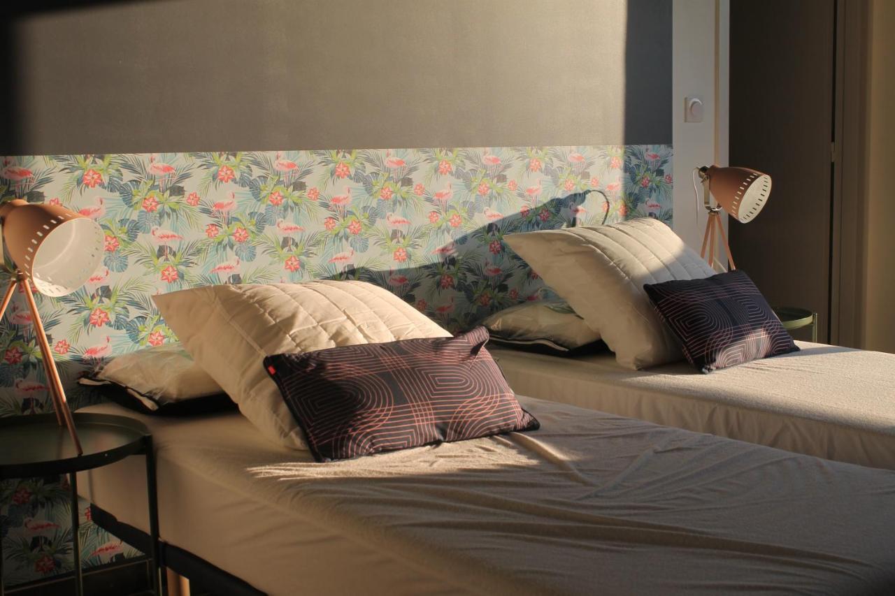Ferienwohnung Plein Sud Avec Jacuzzi Privatif Et Parking Prive Sarlat Exterior foto