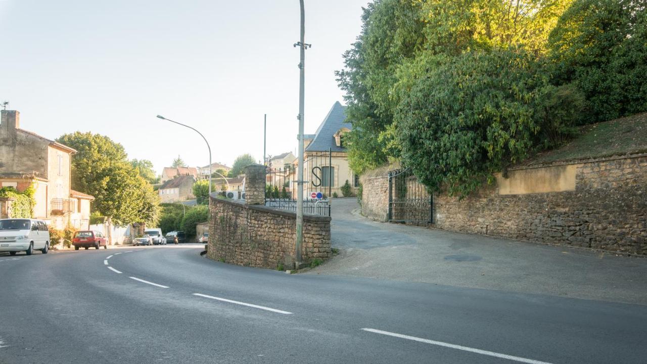 Ferienwohnung Plein Sud Avec Jacuzzi Privatif Et Parking Prive Sarlat Exterior foto