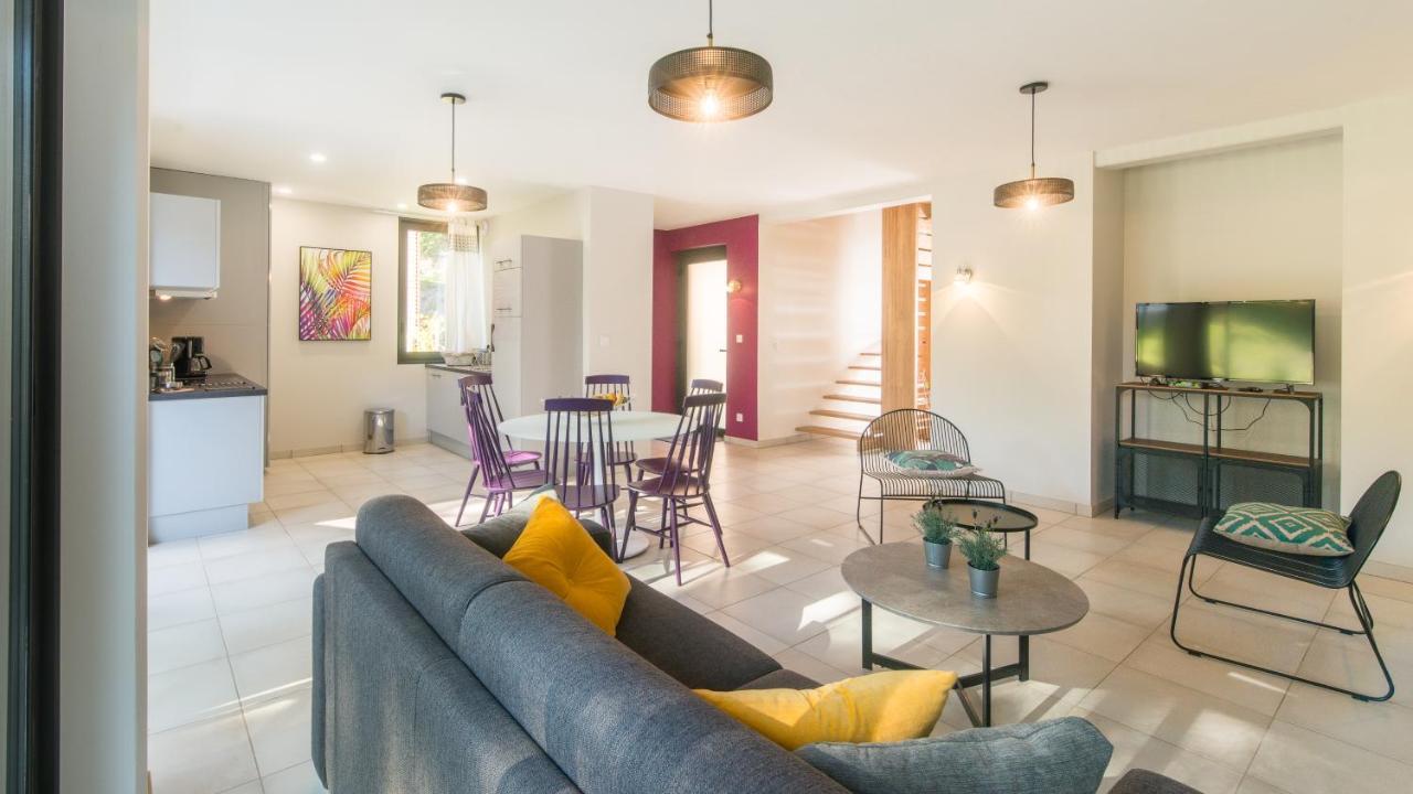 Ferienwohnung Plein Sud Avec Jacuzzi Privatif Et Parking Prive Sarlat Exterior foto