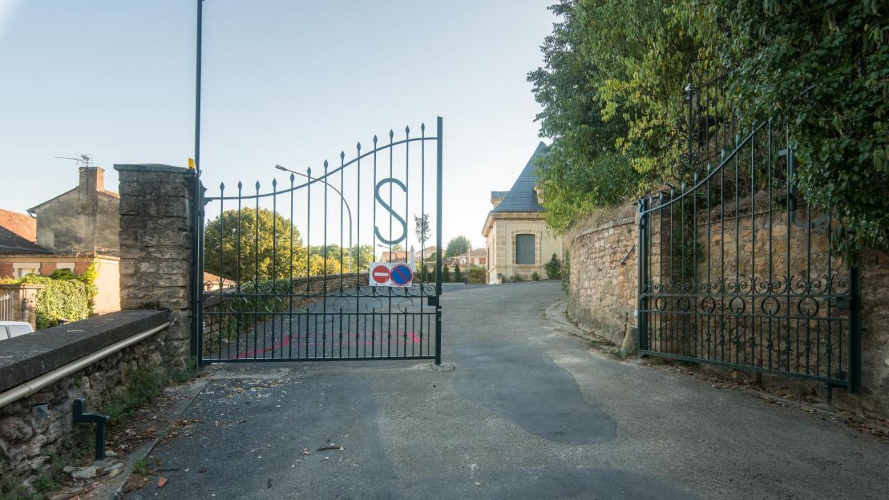 Ferienwohnung Plein Sud Avec Jacuzzi Privatif Et Parking Prive Sarlat Exterior foto