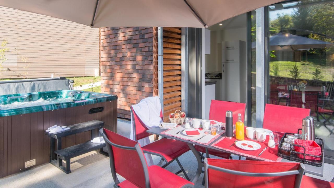 Ferienwohnung Plein Sud Avec Jacuzzi Privatif Et Parking Prive Sarlat Exterior foto